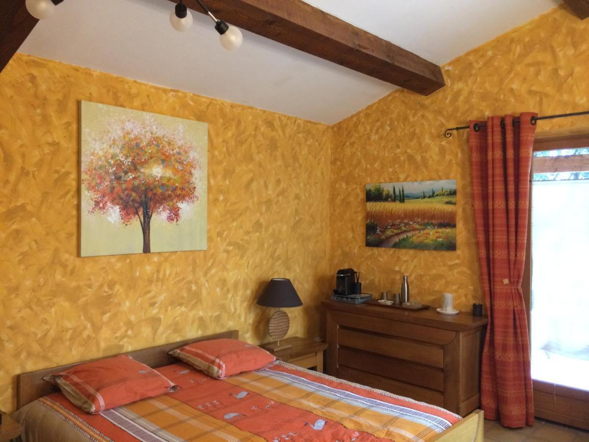 Santolines En Provence Bed & Breakfast Piolenc Exterior photo
